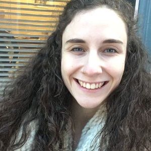 Meet your Posher, Ana